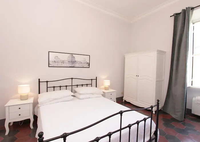 Appartement Crescenzio Flats Rome